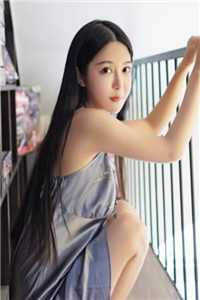 闪婚后,残疾大佬抱我转圈圈