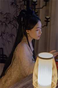 美人会撒娇，金主魂在飘时幸褚黎