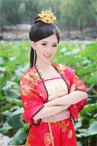 炮灰穿越，我在大乾做当代皇帝更新