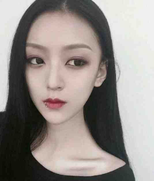 辞职后捡了一个美女总裁在线阅读