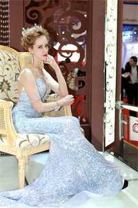 闪婚后，太太她资产过亿