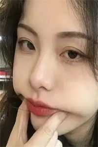 穿越嫁首长，一胎俩宝被宠翻