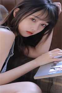 绑定系统后,主角在我脚下唱征服