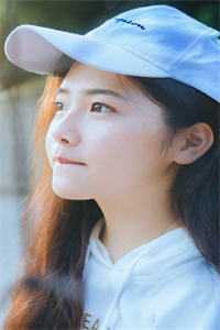 觉醒后,假千金凭实力成团宠小说
