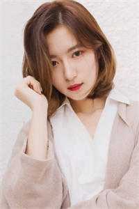 山沟里的小河