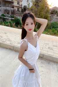 订婚当天，她将自己送给了白月光
