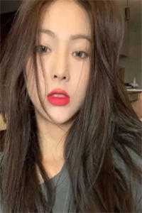 穿进年代文，我成全男女主的爱情