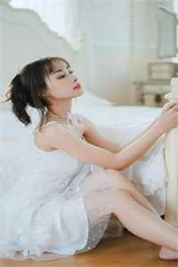 重生后，暗恋大佬成了粘人精