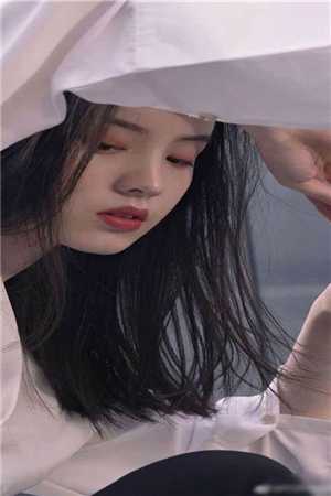 黑森林生存十年,奖励剑神巅峰修为